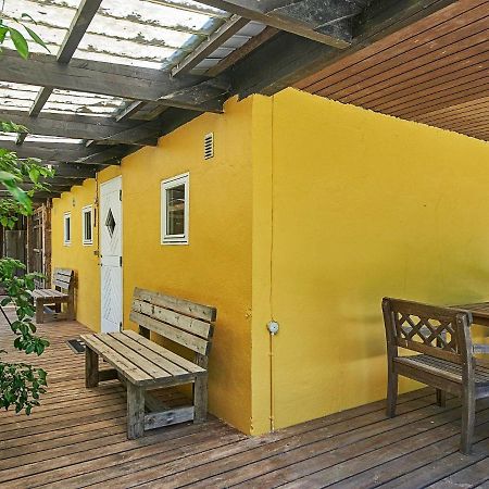 6 Person Holiday Home In AÅkirkeby 部屋 写真